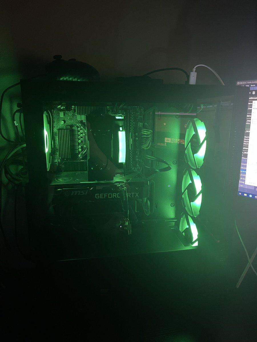Gave the PC a good cleaning and my GPU temps dropped by 10 degrees #epic