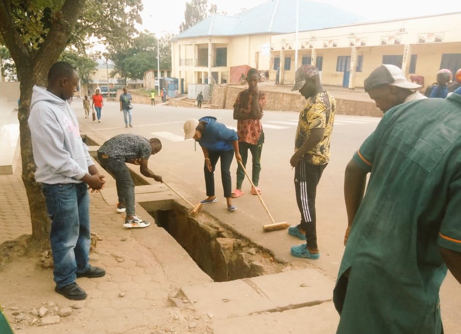 Nyanza District tweet media