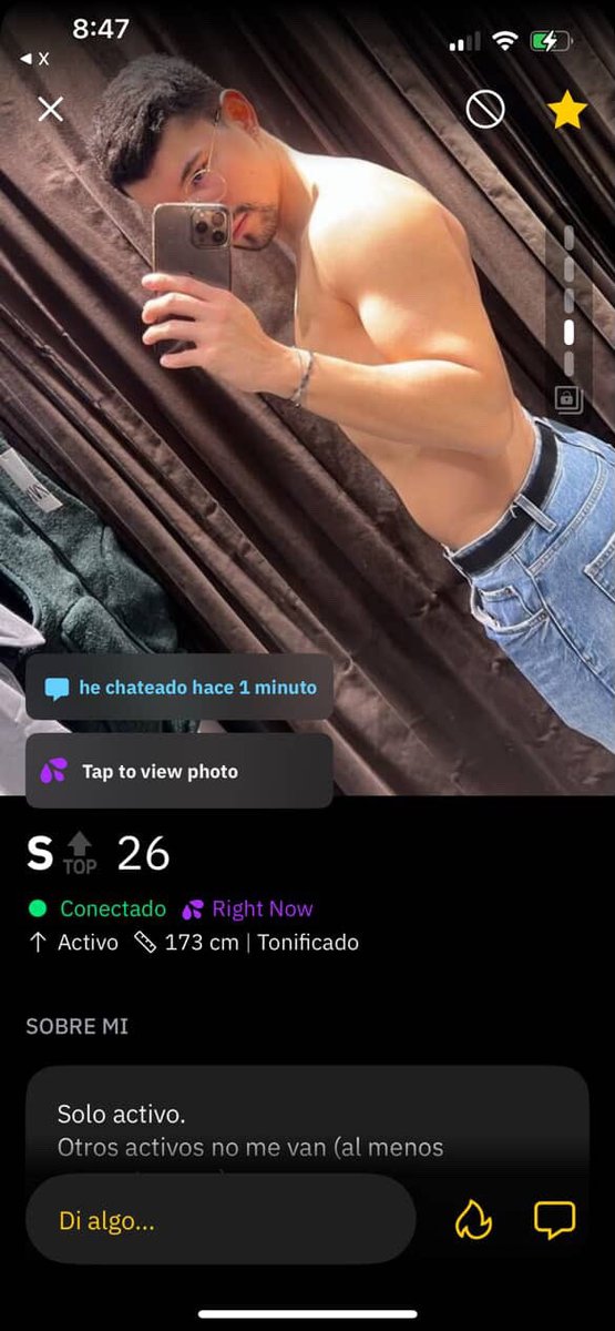 A la persona que robó mis fotos de acá y se creó una cuenta en Grindr en Buenos Aires… saluditos 🥰🥰. 

De verdad la gente no tiene oficio 🤡🤡🤡