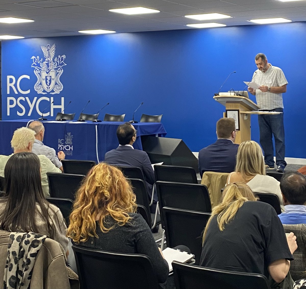 rcpsychCCQI's tweet photo. The #jointevent is officially underway!
We’re kicking off with Perspectives on Transfer and Remission from Mark Haslam, Patient Representative, and Dr Mehtab Rahman, Chair of the QNPICU Accreditation Committee.
🕘 9:25am – Let the conversations begin! https://t.co/J6YrkVuIvx