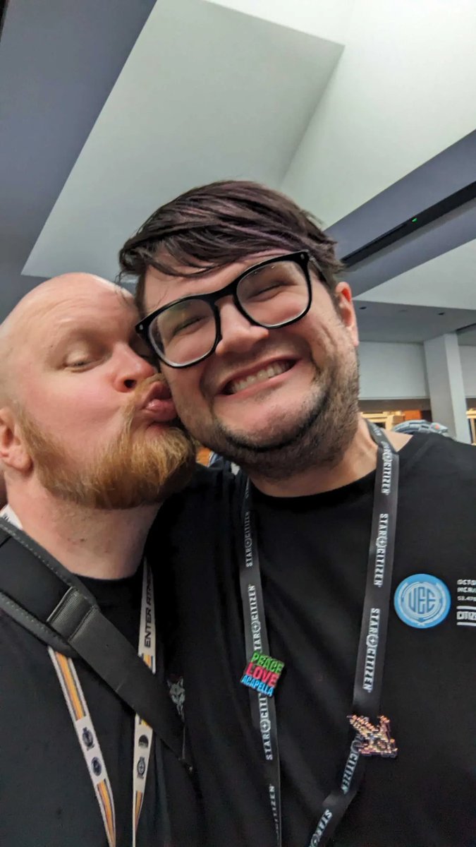 Happy Birthday to the wonderful <a href="/jakeacappella/">Jake Bradley</a>, hope you have a fantastic day you beautiful soul! 😍