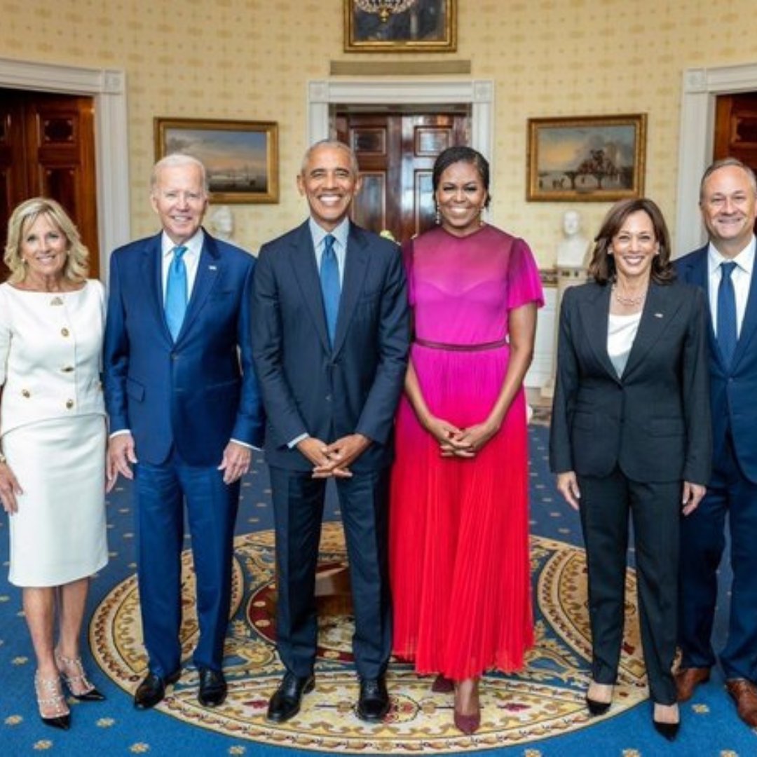 FreedomFrontHQ's tweet image. 😡 Do YOU think these people started America’s downfall?
Be honest 👇

#Obama #Biden #Harris #AmericaFirst #FreedomFront #SpeakYourMind