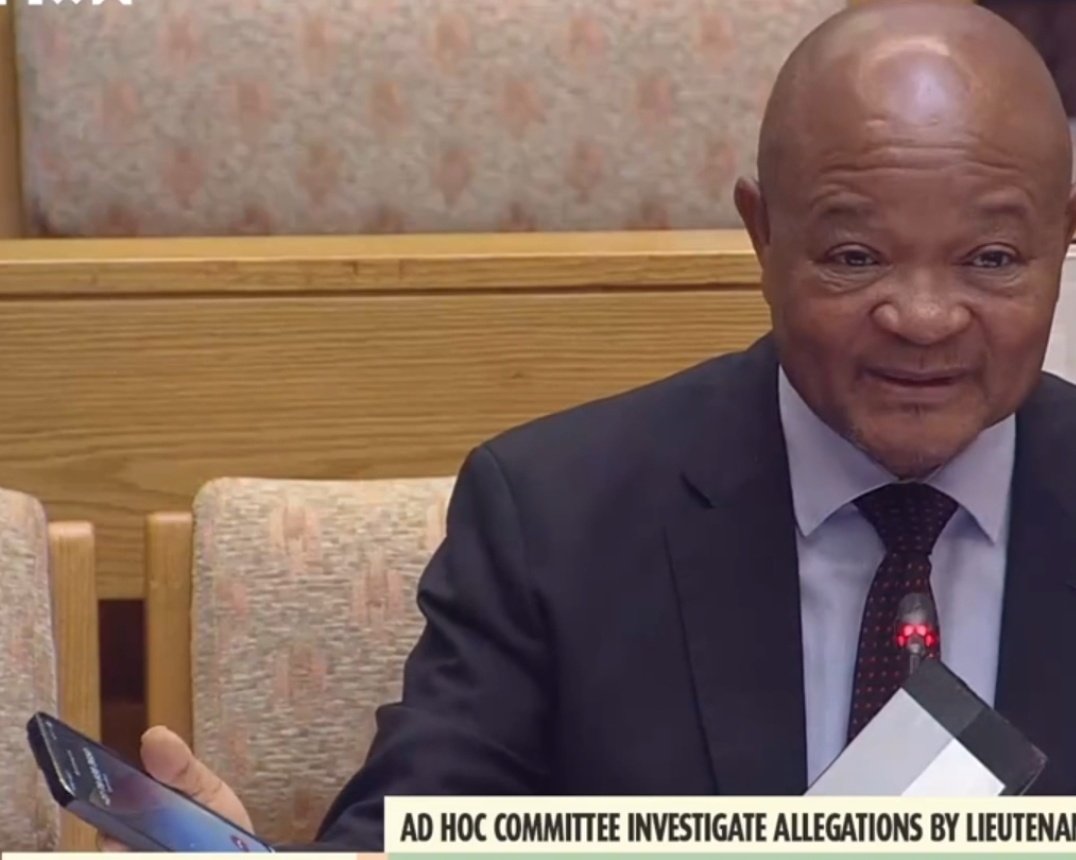 TshepiMoney's tweet photo. #AdHocCommittee
Kat was calling to tell him to stop talking. https://t.co/ZvK8XebY3A