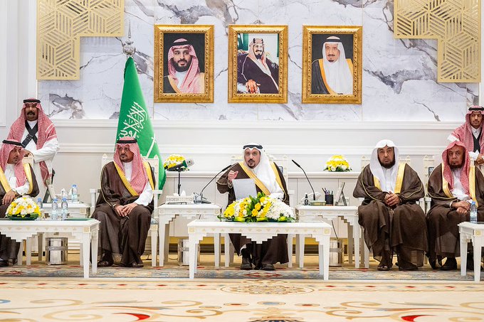 فيصل بن مشعل: القصيم تمتلك تاريخًا وطنيًا مشرّفًا يستحق التوثيق والدراسة وصون الهوية للأجيال القادمة. تدشين مشروعي "التاريخ الشفوي" و"تاريخنا قصة". الهدف: حفظ ذاكرة كبار السن وتحويل التاريخ إلى قصص إبداعية. دعم دارة الملك عبدالعزيز وقيادة المملكة لتوثيق التاريخ الوطني. تعزيز الهوية الوطنية والقيم الثقافية للأجيال المقبلة 