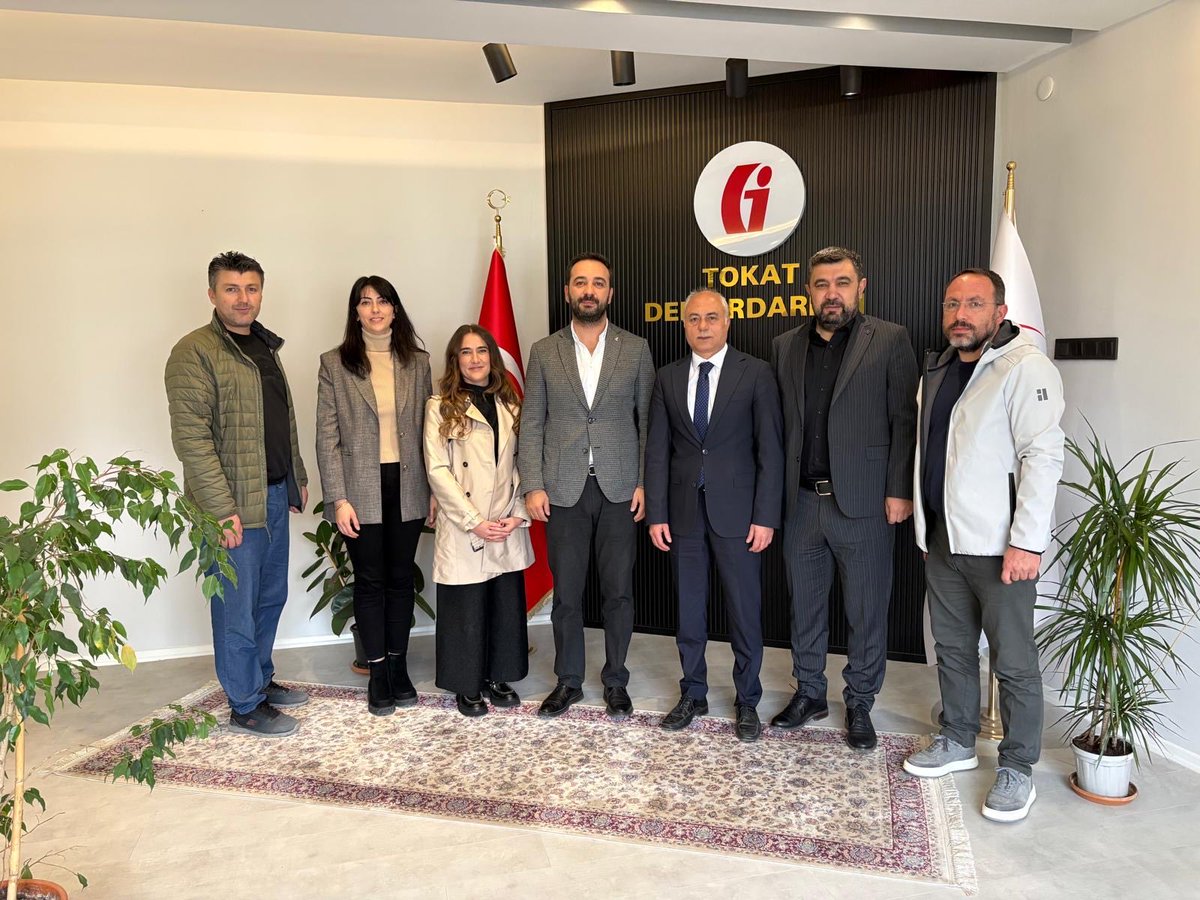 Yönetim Kurulumuz, Tokat Defterdarı Sn. Servet YILMAZ' ı makamında ziyaret etti.  Kendilerine misafirperverlikleri için teşekkür eder, çalışmalarında başarılar dileriz.