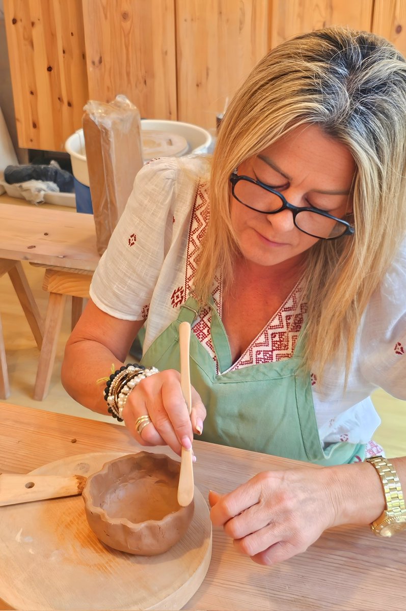 Sorteazo en nuestro perfil de instagram!! Experiencia para dos personas en glamping exclusivo con vistas al mar, desayuno y clase de cerámica artesanal con maestros locales. #GaliciaDestinoSostible

instagram.com/reel/DQCFts5Du…