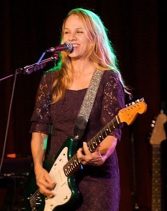 VAMPGRRRL's tweet image. Happy Birthday Charlotte Caffey㊗️

#thegogos