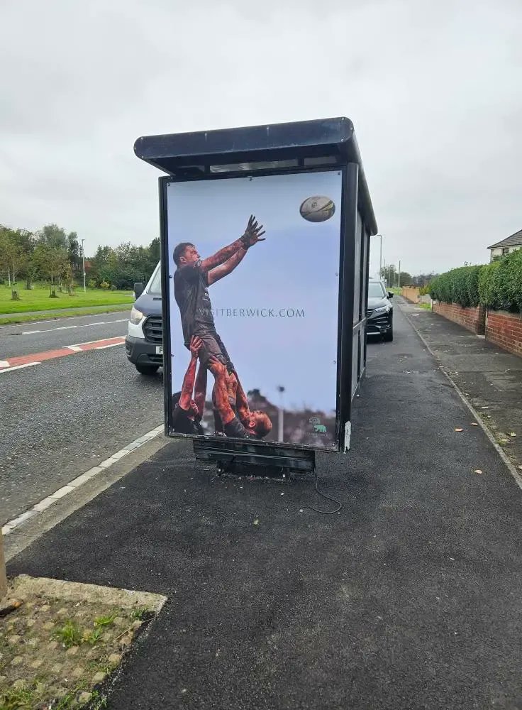 FantasyPrints's tweet image. #BerwickUponTweed #CommunityProject #OutdoorGraphics #SignageDesign #FantasyPrints #LocalBusiness #TownRefurbishment #PrintedGraphics #SignageSolutions #MakingBerwickBrighter #LocalPhotography #CommunitySpirit