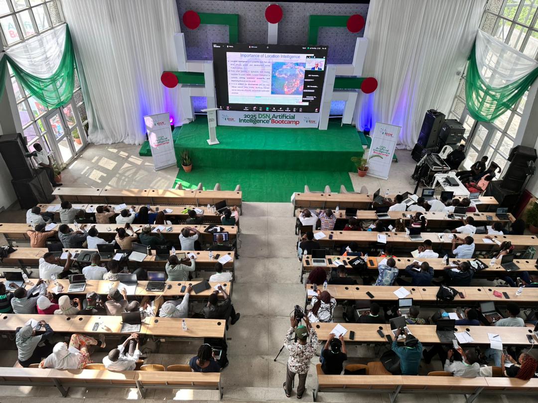 dsn_ai_network's tweet image. #HappeningNow

Kicking off Day 2 is Chris Nnanatu (@ChibuzorNnanatu), Senior Research Fellow in Spatial Statistical Population Modelling at the University of Southampton.

He’s unpacking “The Future is Geospatial: Powering Africa’s Growth with Location Intelligence.”

Can’t be…