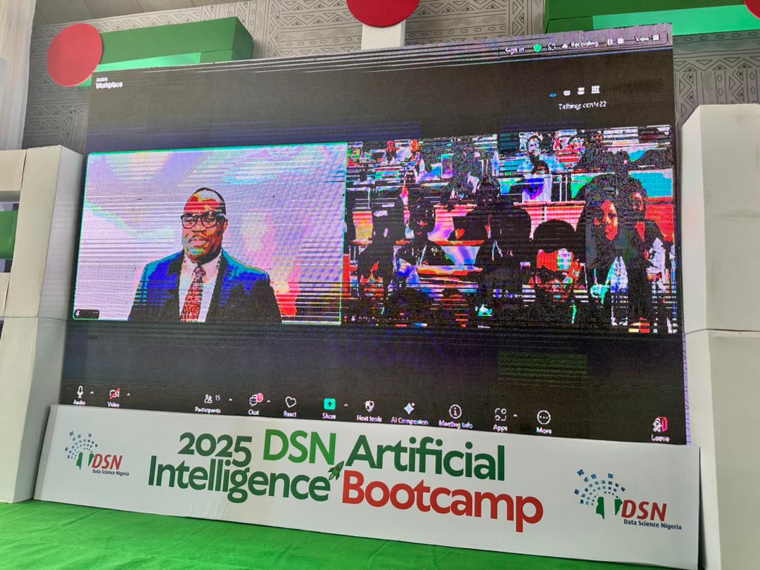 dsn_ai_network's tweet image. #HappeningNow

Kicking off Day 2 is Chris Nnanatu (@ChibuzorNnanatu), Senior Research Fellow in Spatial Statistical Population Modelling at the University of Southampton.

He’s unpacking “The Future is Geospatial: Powering Africa’s Growth with Location Intelligence.”

Can’t be…
