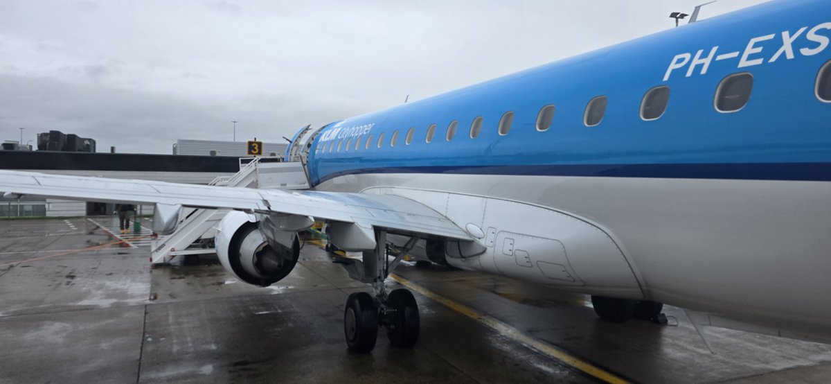 Great to see <a href="/KLM/">KLM</a> back to operating the <a href="/TeesAirport/">Teesside International Airport</a> to Schipol flight this morning.  As and Glenn back over to Papendrect in the #Netherlands with <a href="/boskalis/">el bunzo</a> for what is going to be a very busy three days.
#leadershipworkshop #safetyculture #NINA #evolvingprojects.