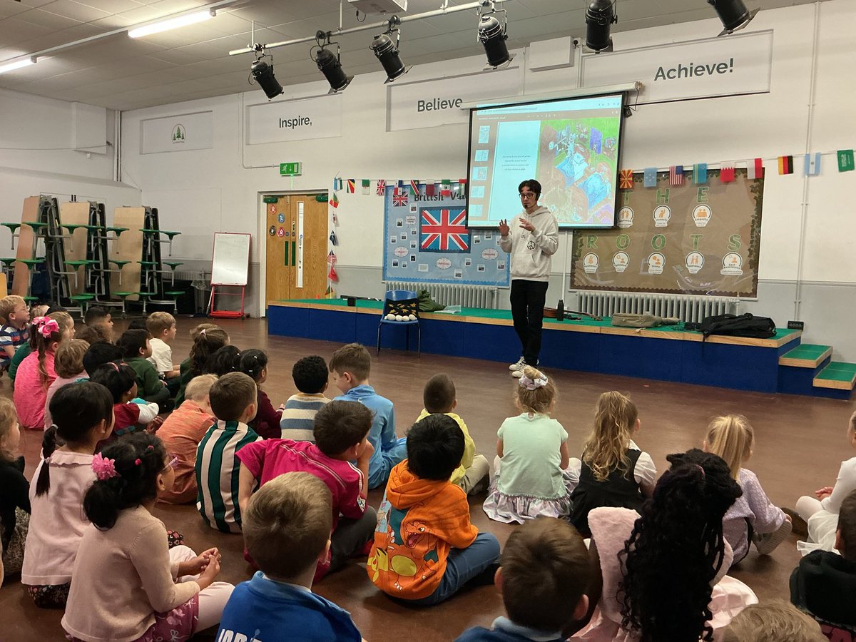 firsprimarysale's tweet image. #Y1Cherry #Y1Apple #RecAsh #RecElm
We thoroughly enjoyed our author visit from Sean Perkins this morning, listening to his story all about Oscar and Ben! #Oracy