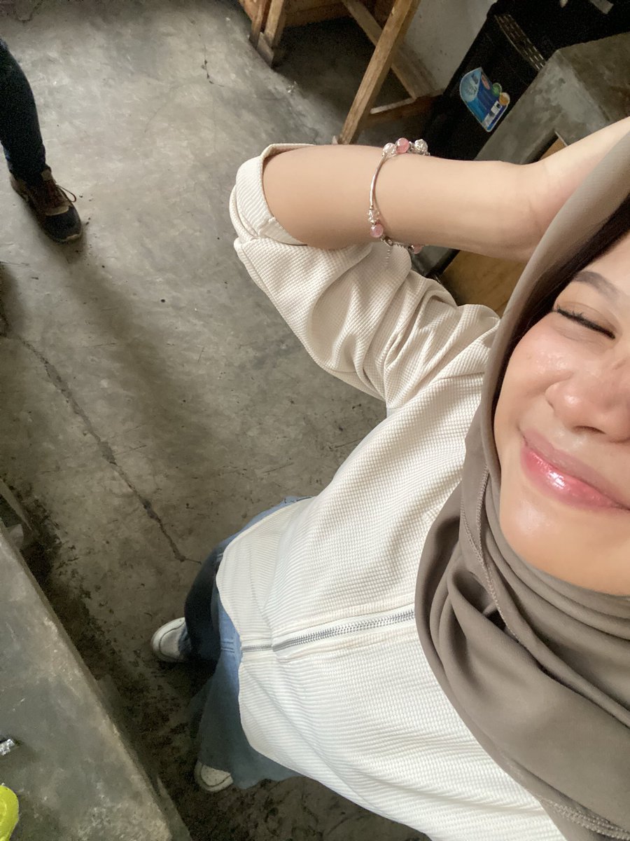 tris777ezza's tweet image. mana ada barista seimut ini?!?!