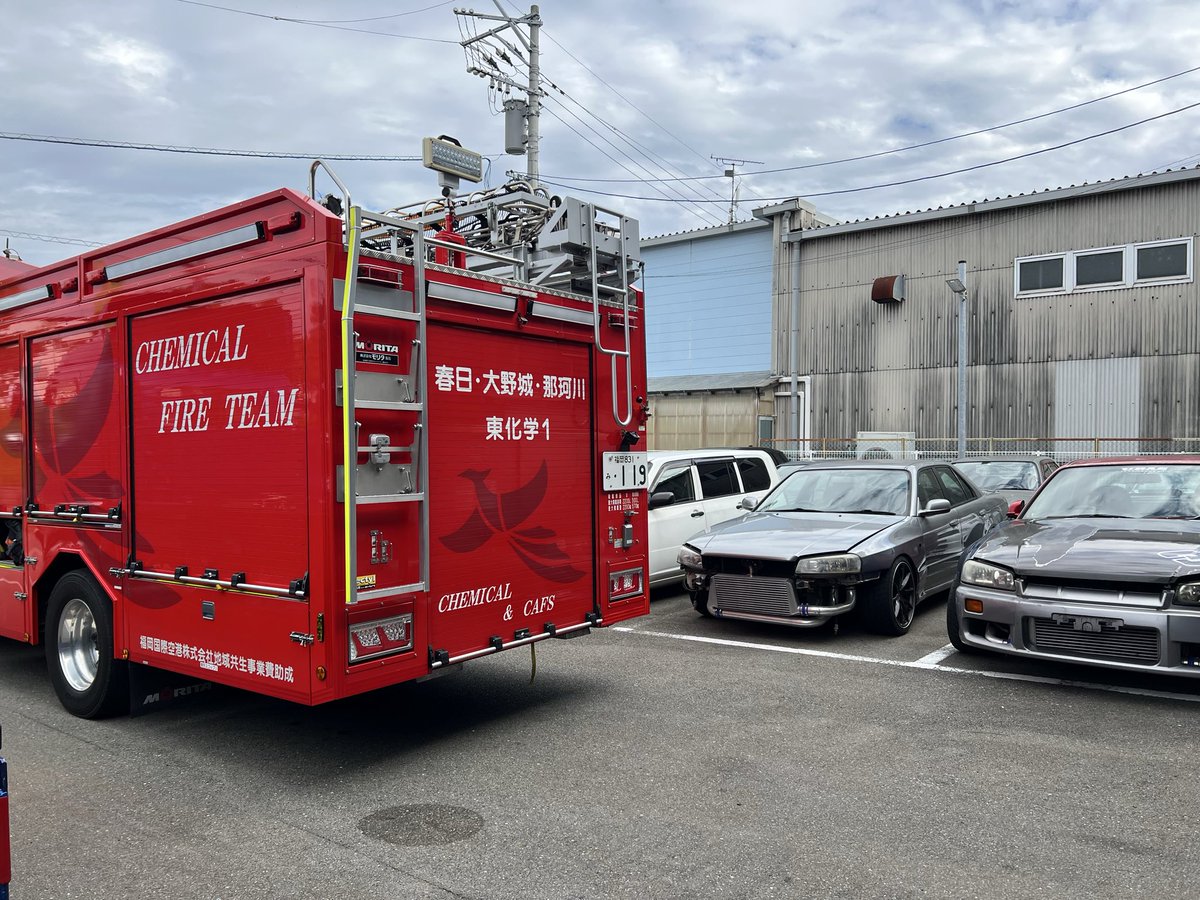 URAS赤いクルマデー…。

また来るぶぁいっ…。