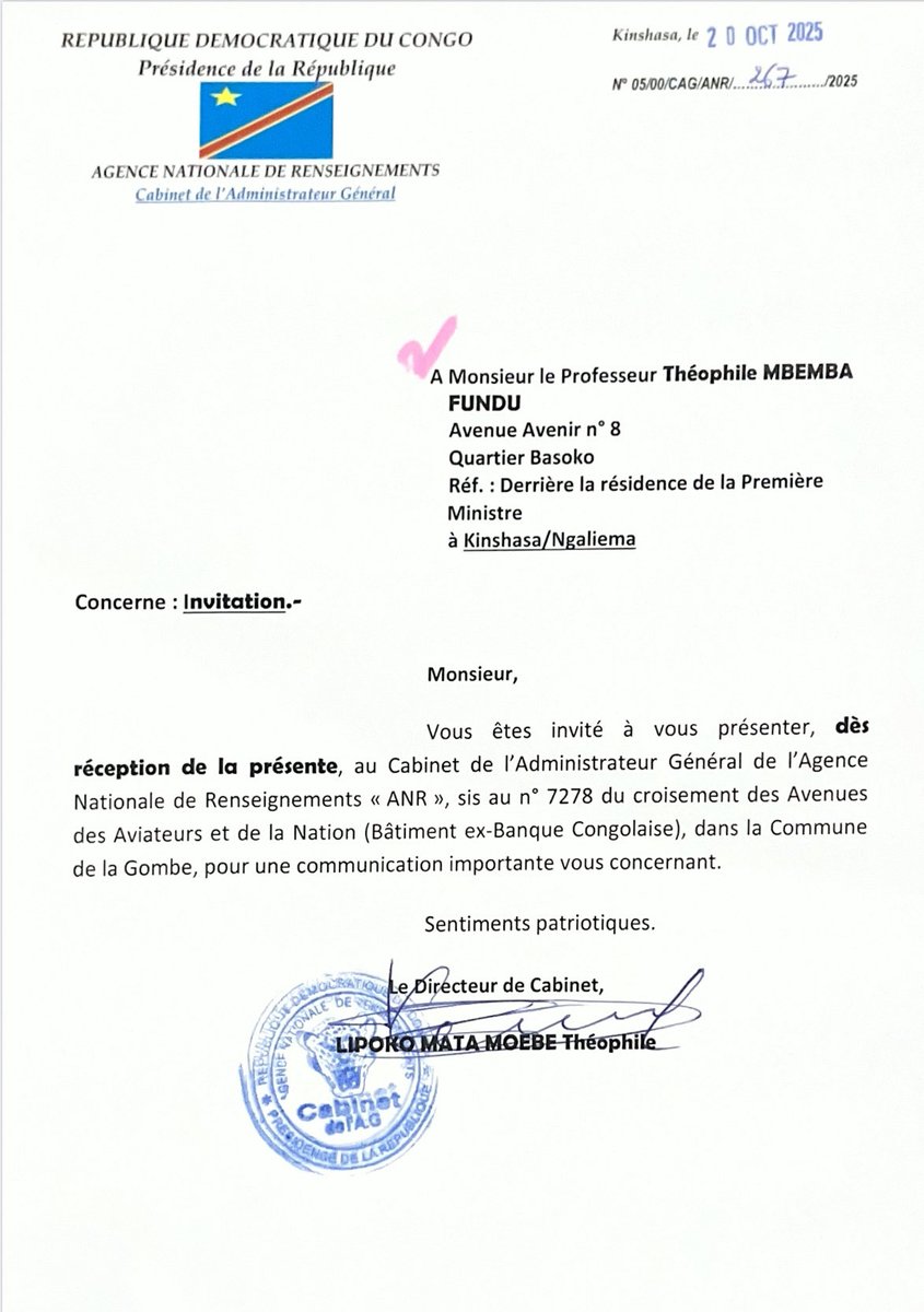 L’ANR a enlevé Théophile Bemba — la dictature ne se cache plus

Ils lui ont confisqué son passeport à Ndjili, dès son retour de Nairobi avec Joseph Kabila.
Et maintenant, ils sont venus chez lui, devant sa femme et ses enfants, pour l’enlever comme un bandit.

C’est ça, le vrai