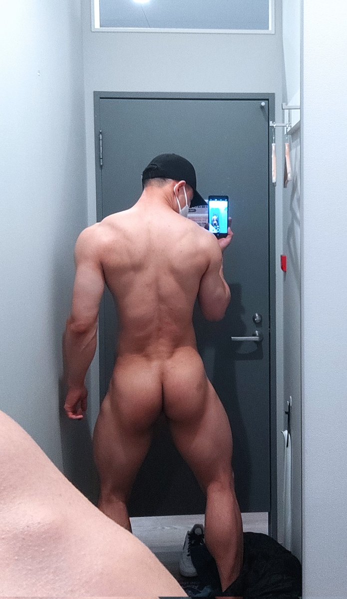 Firemanhot69's tweet photo. Sexy https://t.co/UcAKgSrfK2