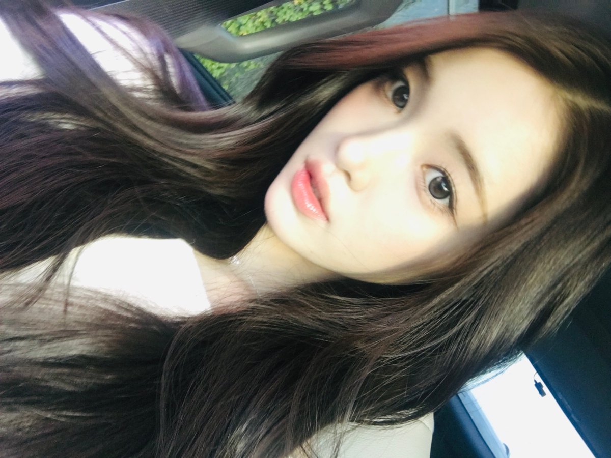 dearH2H's tweet image. 🧎🏻‍♀️