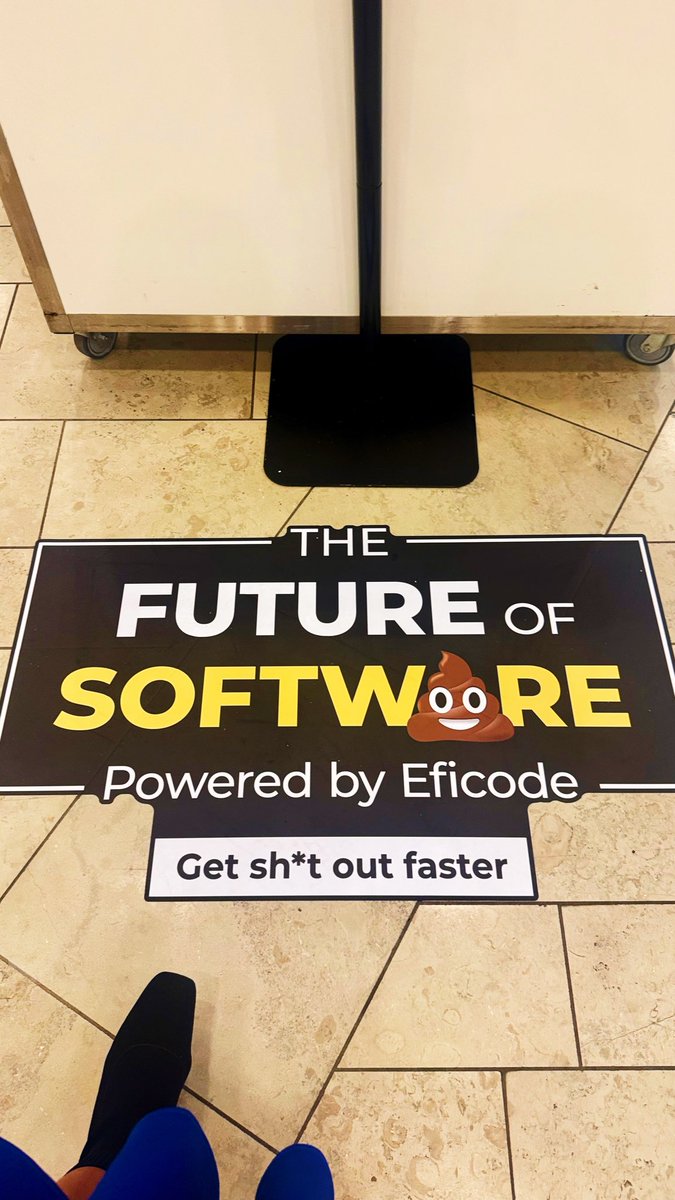 cjkodare's tweet image. Attending Future of Software Conference 2025 by @Eficode in Copenhagen 🇩🇰 today!
My book, Learning Microsoft Azure (@OReillyMedia) and myself - the author is here 💙
#futureofsoftware #eficode #mvpbuzz #microsoftazure #devops #platformengineering