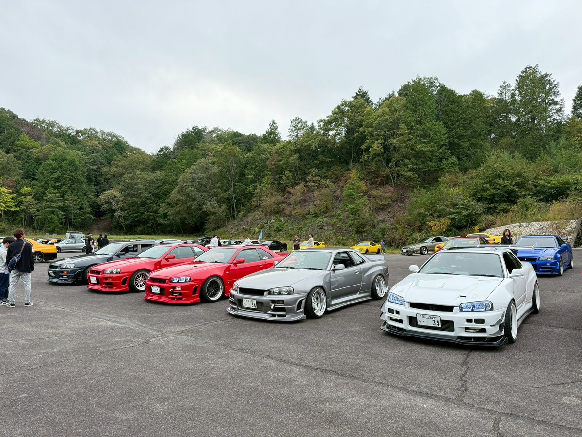 せな tweet media