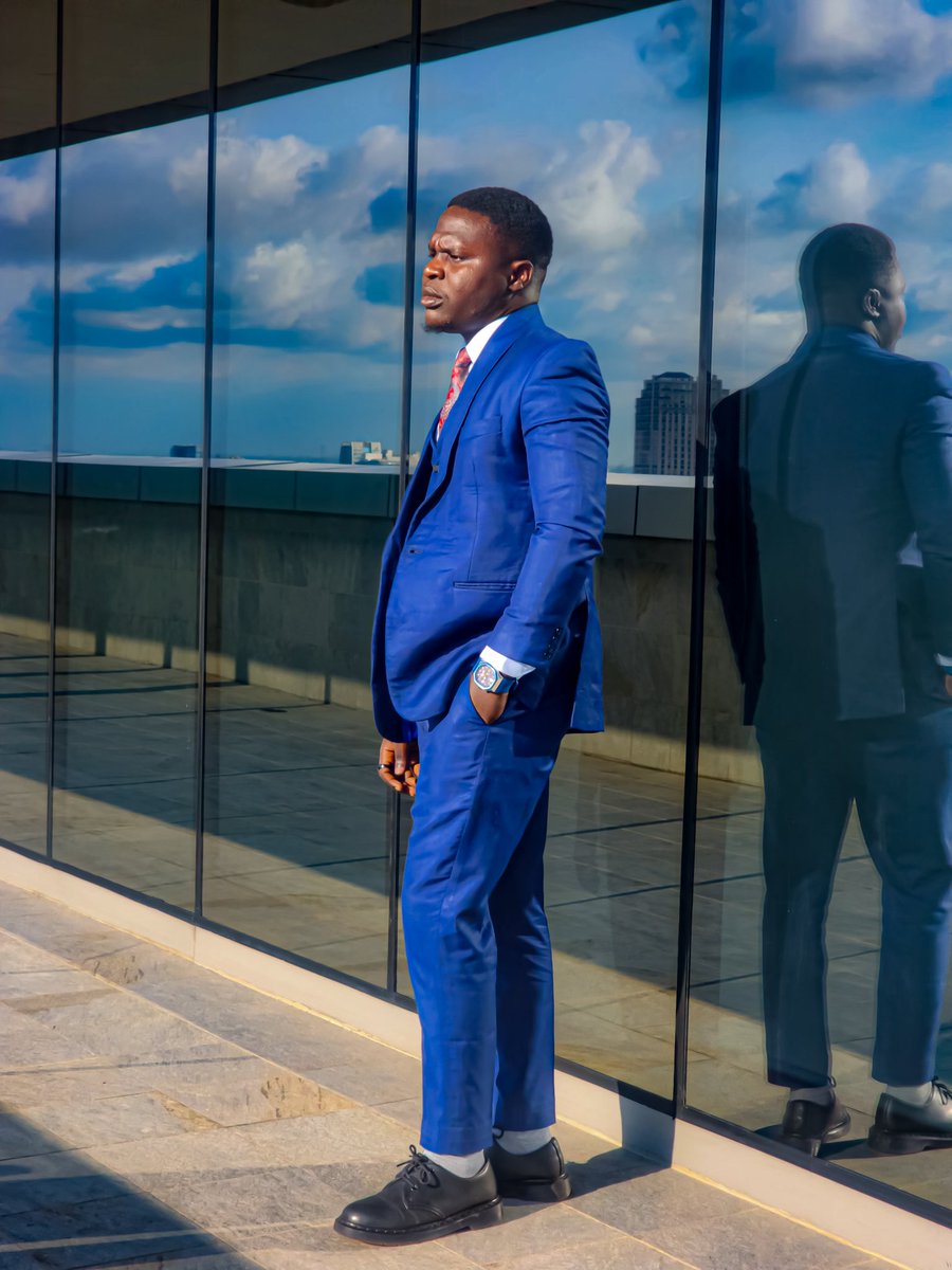 They see a reflection, I see a vision.💯

#NaijaStyle