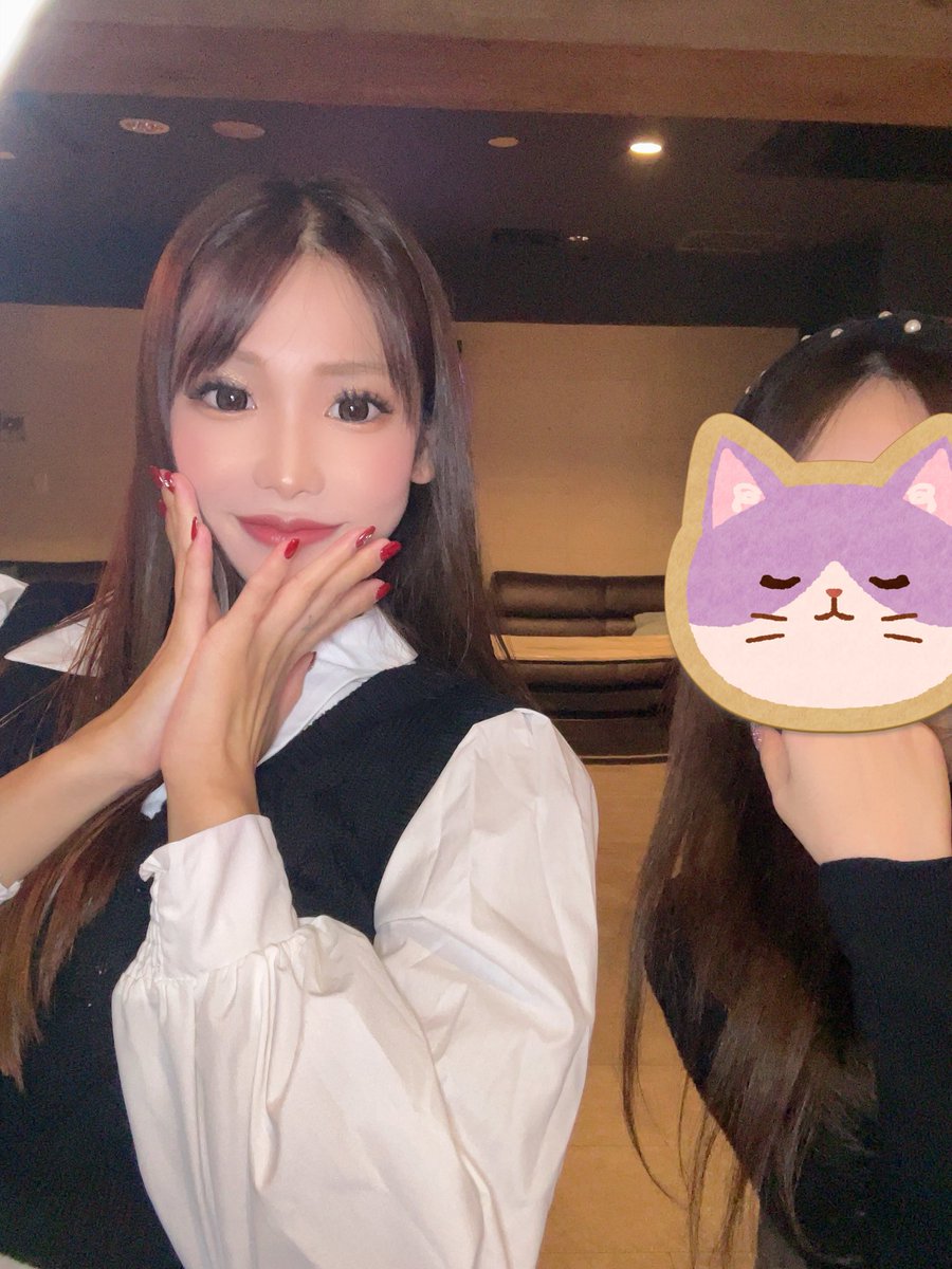 本日もありがとうございました❣️

明日も早番出勤です🎶

ラスト2枠➡️8時〜、10時〜

ご予約お待ちしてます🌟🌟