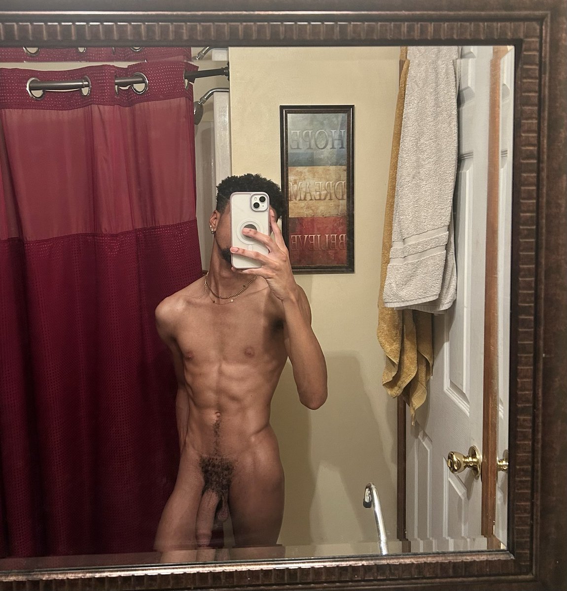 Good morning wood …who can make it hard? 💦 🥵