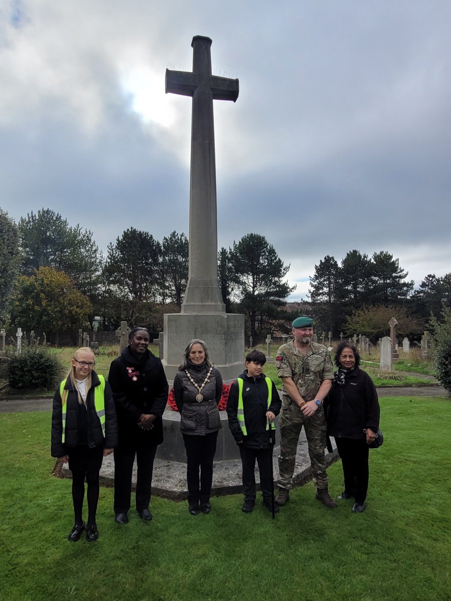 Sarah Nathaniel tweet media