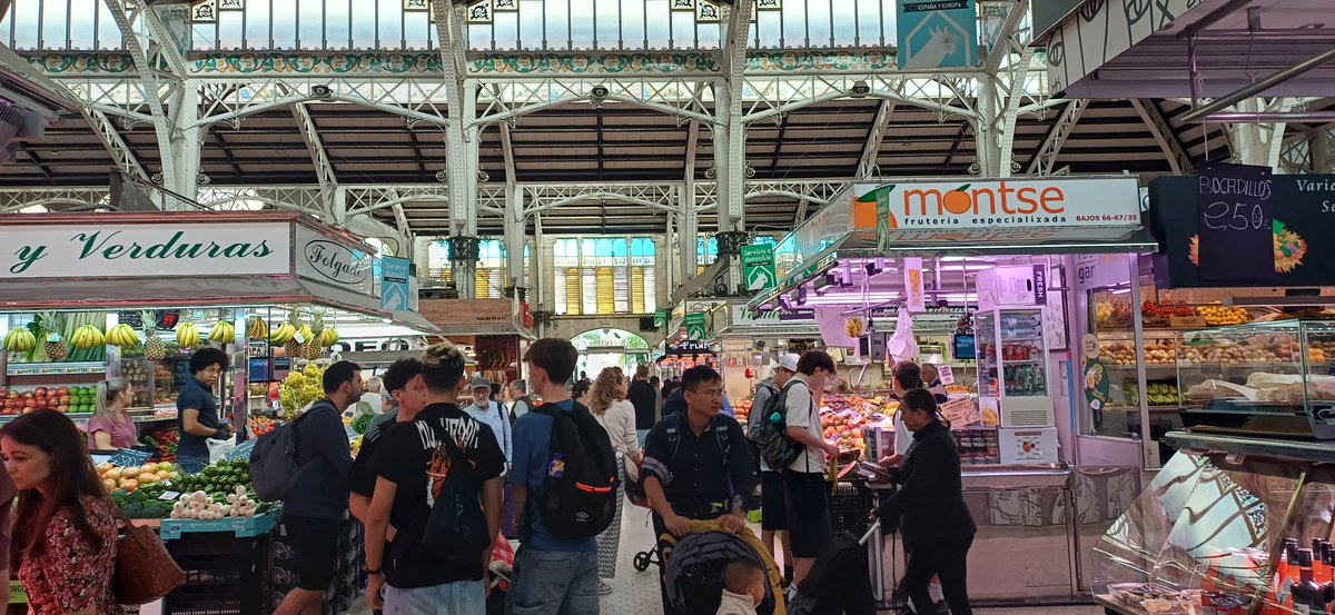DCMFLTrips's tweet photo. Valencia: Tour of the Central Market https://t.co/4vCFCy8cIf