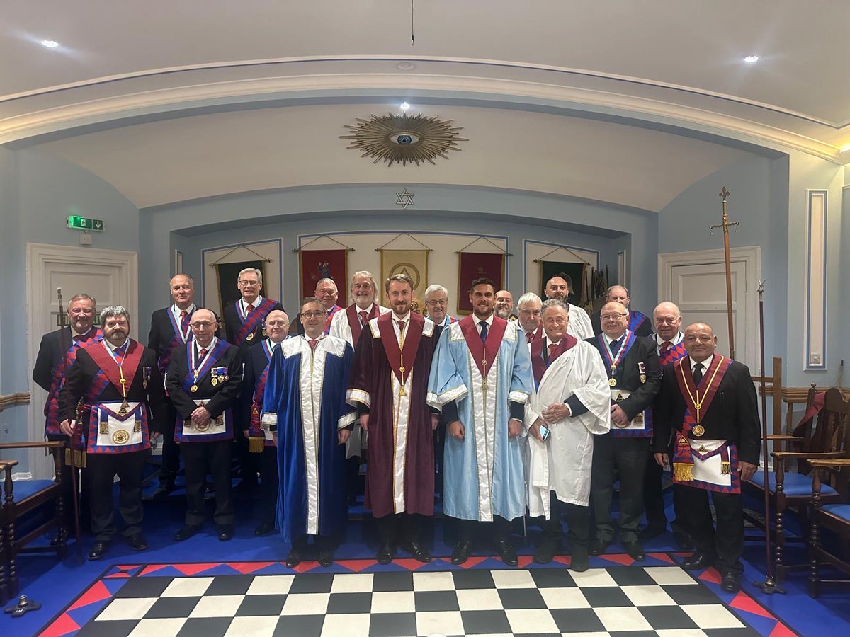 BurntAshChapter's tweet photo. Last night, members and visitors enjoyed our annual installation convocation in the redecorated temple at Sidcup, which included E. Comp. C. Clark being installed as First Principal and now Excellent Companion Michael Thomas installed as Third Principal. https://t.co/uIOPvJDMtO