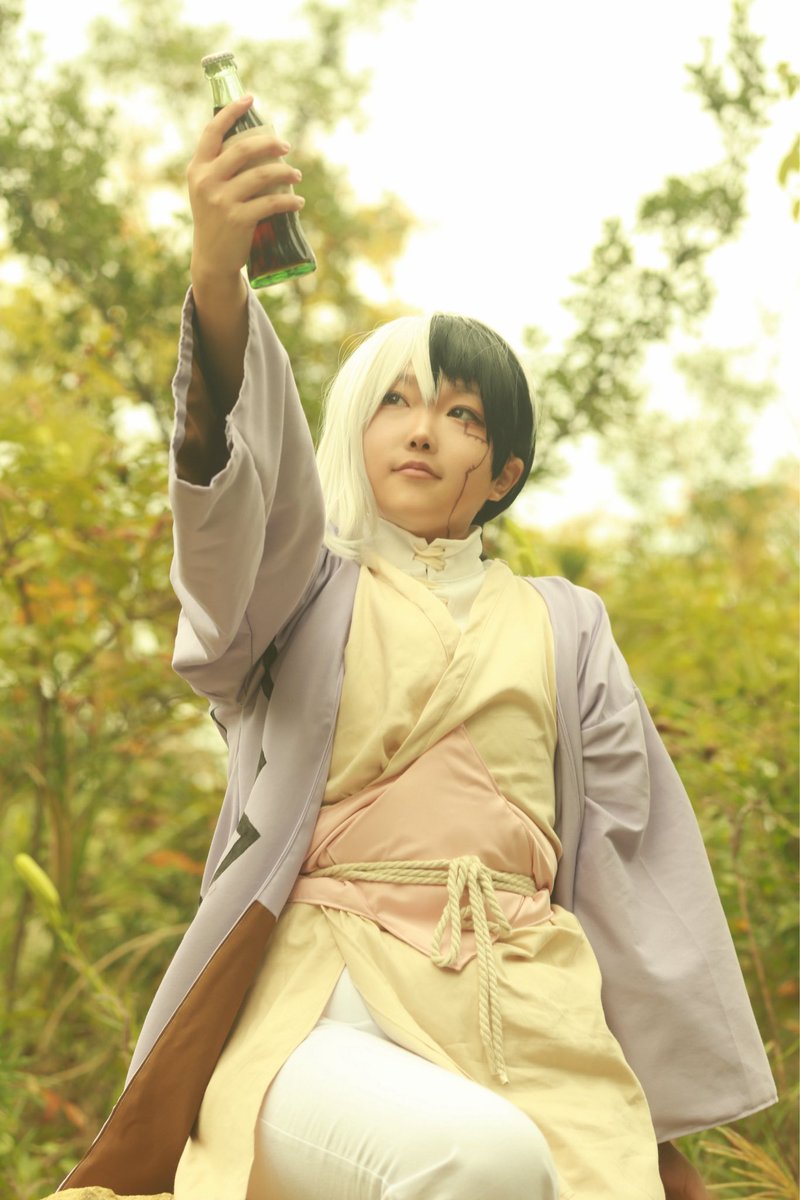 dcst cos　あさぎりゲン

「コーラ1本で結んだ、世界一薄っぺらな同盟」