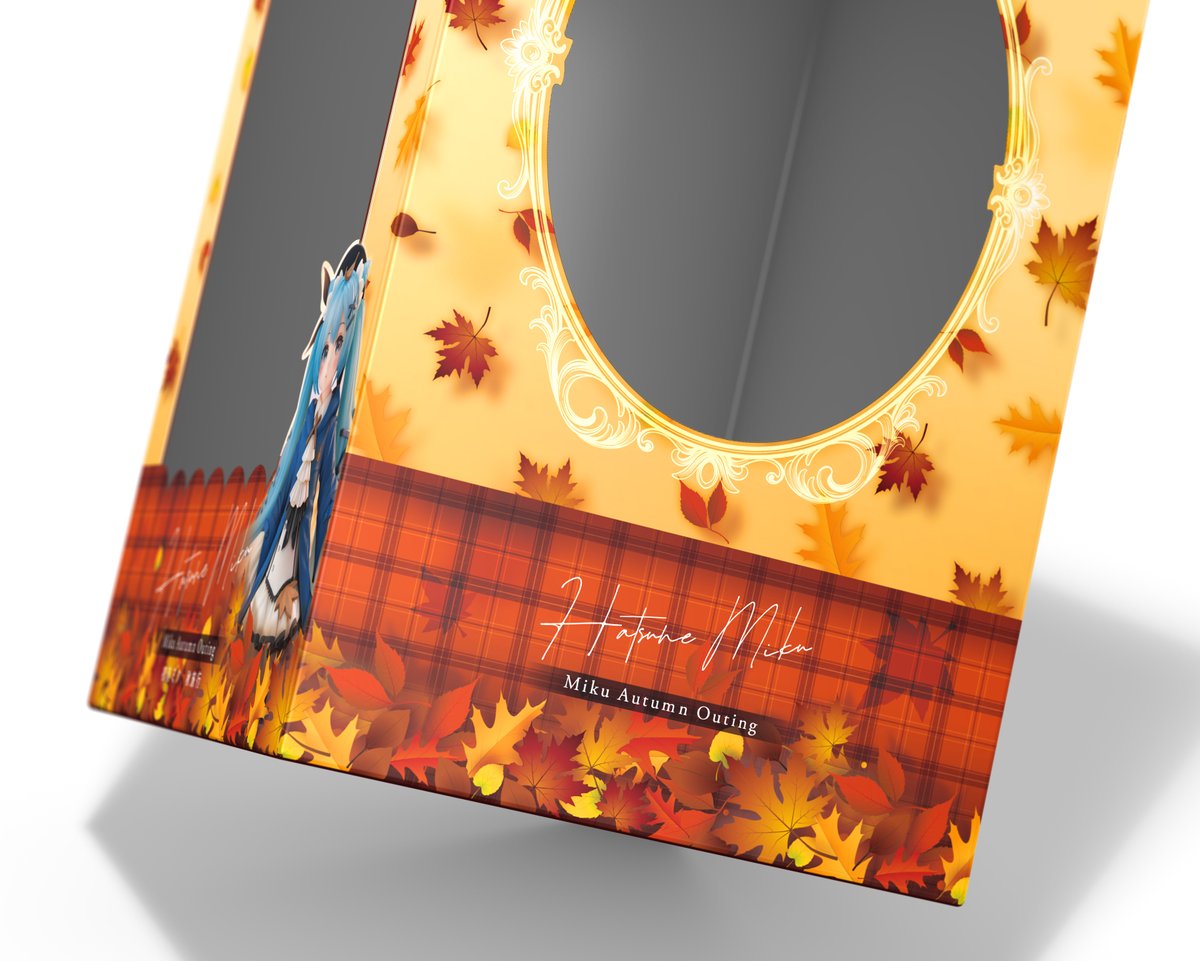 ご無沙汰しております！新人Sです！辞めてません！
今週はぐっと寒くなってきましたね。こんなミクと秋旅行に行きたいなぁ〜
【初音ミク 秋旅行】パッケージのアートディレクションとデザインを担当させていただきました。
#HatsuneMiku #フィギュア #ホビー  #初音ミク #kawaii #animepost #anime