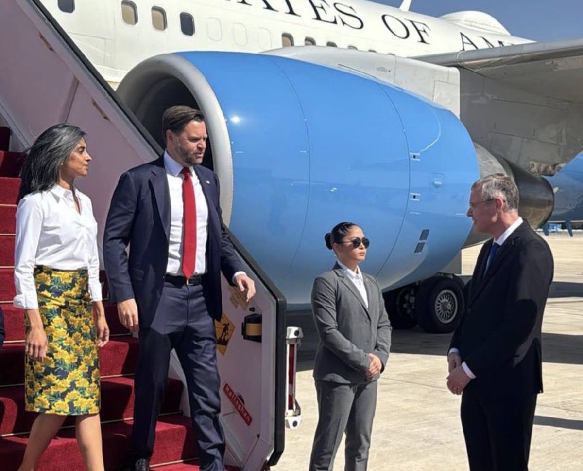 🚨BREAKING: Air Force Two has landed in Israel. Vice President JD Vance is in The Land for a two-day trip to focus on consolidating the ceasefire deal.