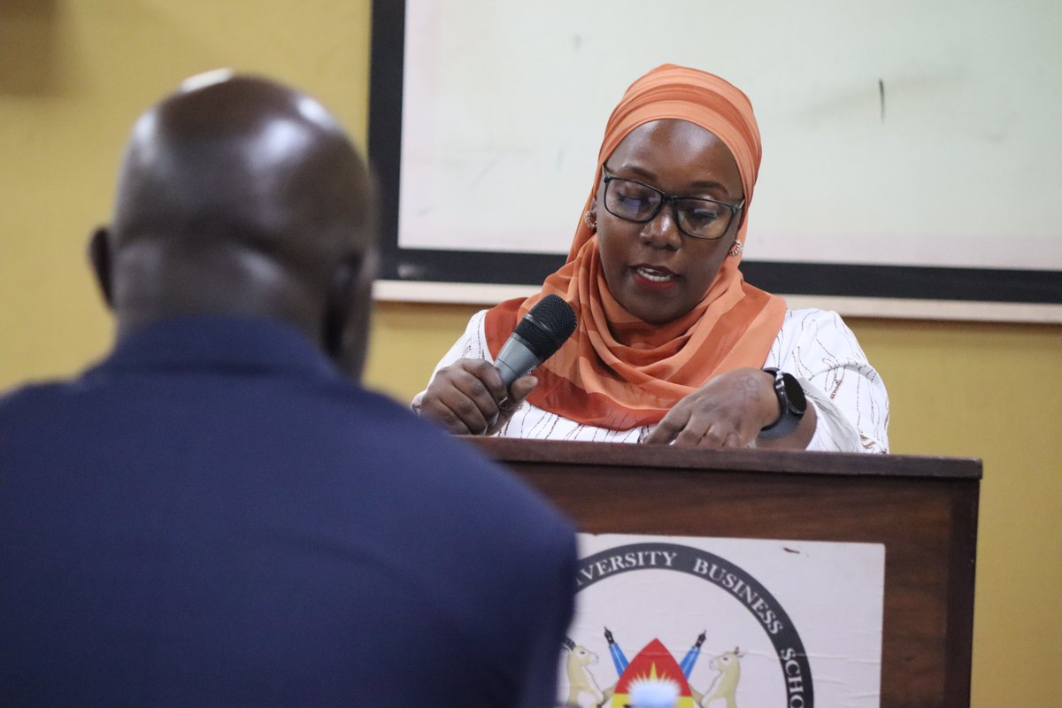 ACTSNET's tweet image. 3/6
Masters and PHD Students supported by the EVI-SICEE project in a pitching session.Students pitch their studies progress on gender and clean energy, showcasing creativity, research, and leadership.
@LucyNabangala @dicksonbota @PriscaAchieng @HafswaNakibuuka…