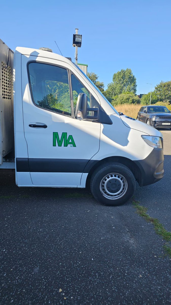Structure_flex's tweet image. Big or small, we can print it all!
We’re loving how this latest wrap turned out. The bright and bold green of the MA logo really stands out against the white of the van. 
A great example of how less can be more 👌
#LessIsMore #VehicleWrap