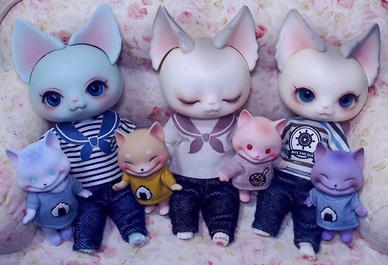 Knyan280's tweet image. ドルミスで、うずまきことり様(@uzukoto)の4chi2x＆4xサイズの刺繍シャツと御縁を頂けました💕久々の豆ズとネコネコショット📸 #PIPOS #DearMine