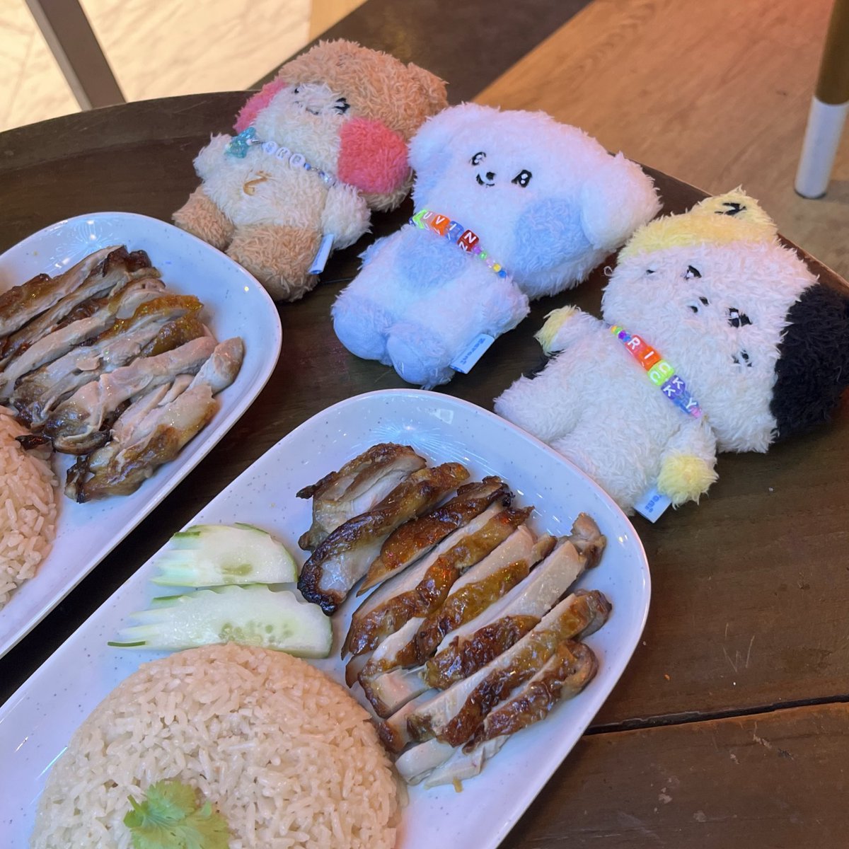 ouricky_'s tweet image. day 6 the aegis are saying bye bye to bkk its time to go home😿😿❤️‍🩹