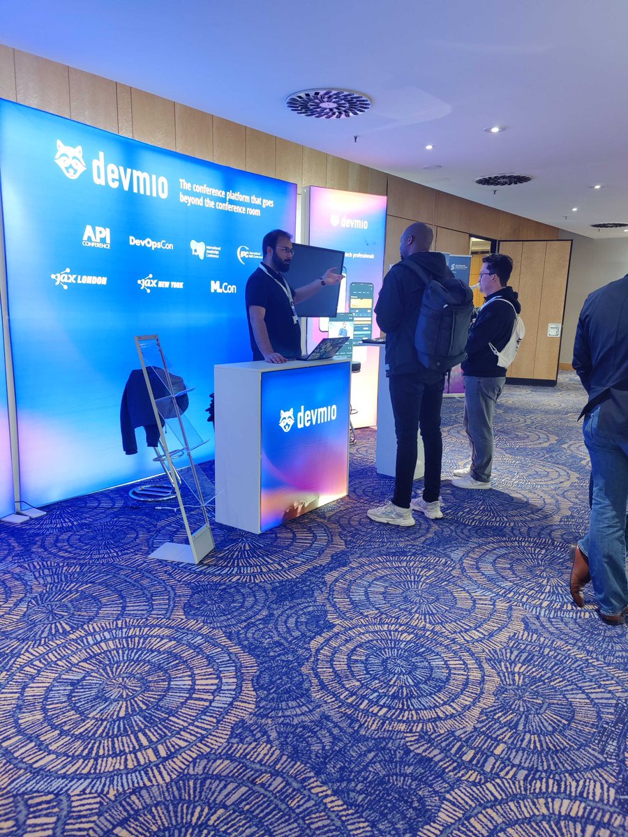 serverlesscon's tweet image. ⚡️ Workshop Day at #ServerlessArchitecture Berlin!
Tomorrow + the next day: Sessions, Keynotes & Expo (Oct 21–22). Dive into IaC, event-driven patterns, and zero-trust ops.
Join us 👉 serverless-architecture.io/berlin/?utm_so…
#CloudNative #DevOps