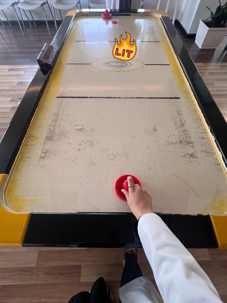 البريكات بجامعة الوطن💙
+ALT