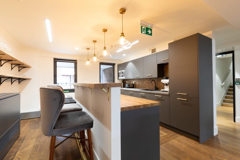 ProjectsNiche's tweet image. Everything we do is handled under one roof - design, project management, procurement and build.
Find out more on our website!
-
#design #designinterior #nicheprojects #corporatedesign #workspaceinterior #designandbuild #officedesignideas