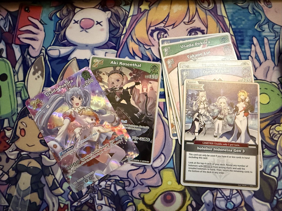 Oh these are cute!

I pulled an SR Pekora because I’ve been watching her FFVII Streams lately.

She has blessed me!

And what the heck, the foiling treatment is EXCELLENT!

MTG should take notes on this!