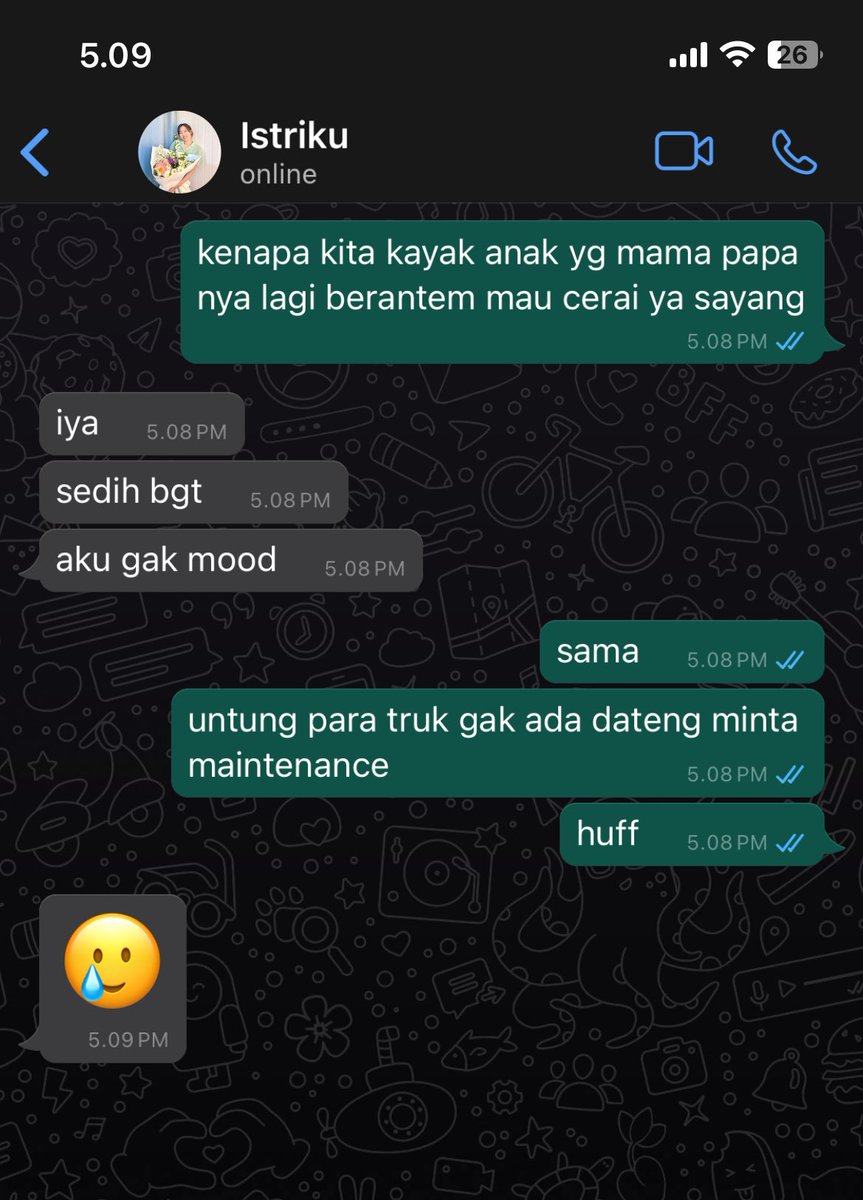 weuraiteurss's tweet photo. gimana mau diajakin ngopi orangnya sensi mulu🥲🥲 https://t.co/Q4nMmhUIGZ