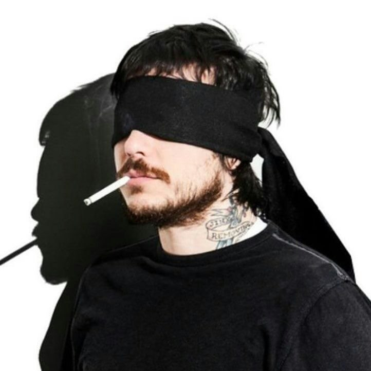 Daily mcr smoking tweet media