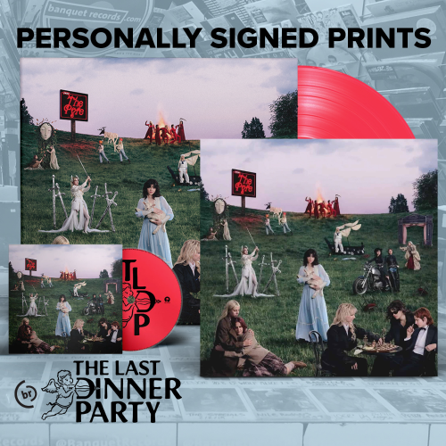 BanquetRecords's tweet image. ✍️ THE LAST DINNER PARTY ✍️
fancy picking up the new album - From The Pyre - along with a signed print with a message to you?
run to banquetrecords.com/the-last-dinne…