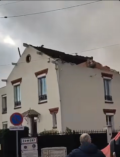 Igor Laskowski tweet media