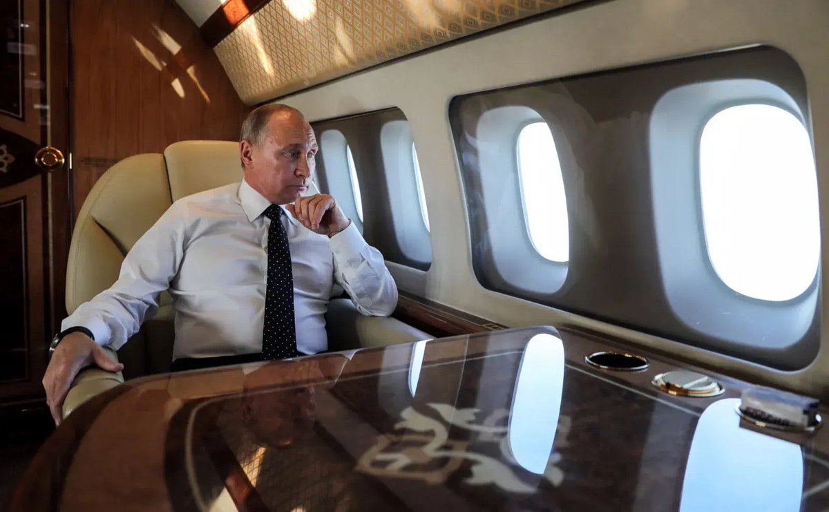 🇧🇬 Bulgaria is ready to allow Putin’s plane to pass through its airspace for a meeting with Trump in Budapest, according to the country’s Foreign Minister Georgiev.