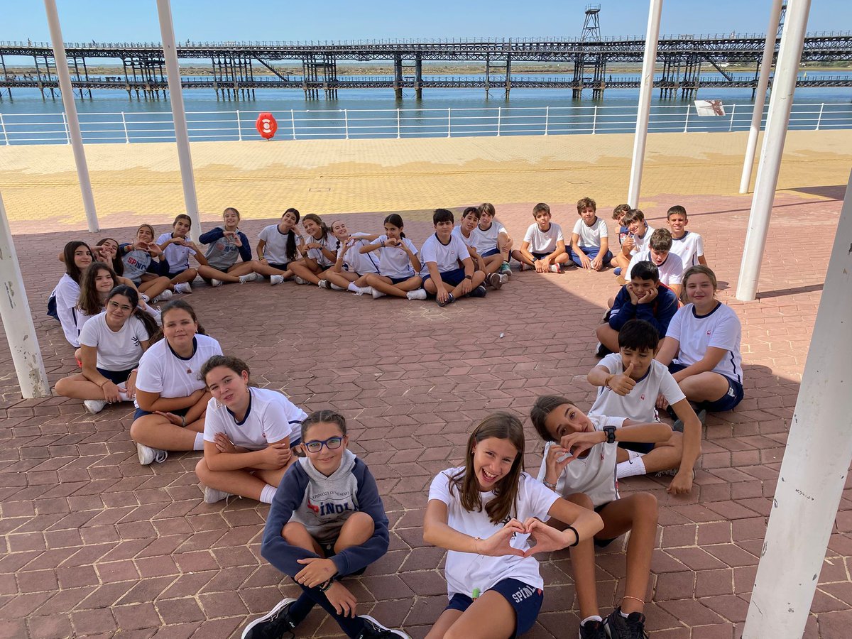 La convivencia de 1º ESO ha sido una oportunidad para conectar, descubrir y aprender juntos ❤️.
#Convivencias #ESO #EducaciónTransformadora