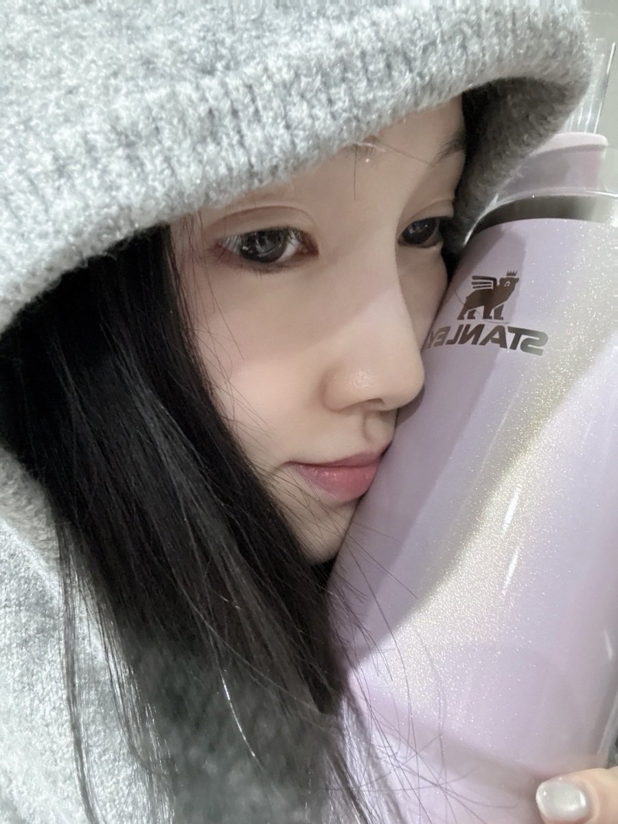 yuju feed | rest for a while (@yujufeed) on Twitter photo pink                                           aster
#YUJU #์ ์ฃผ #InBloom #REPLY pink                                           aster
#YUJU #์ ์ฃผ #InBloom #REPLY