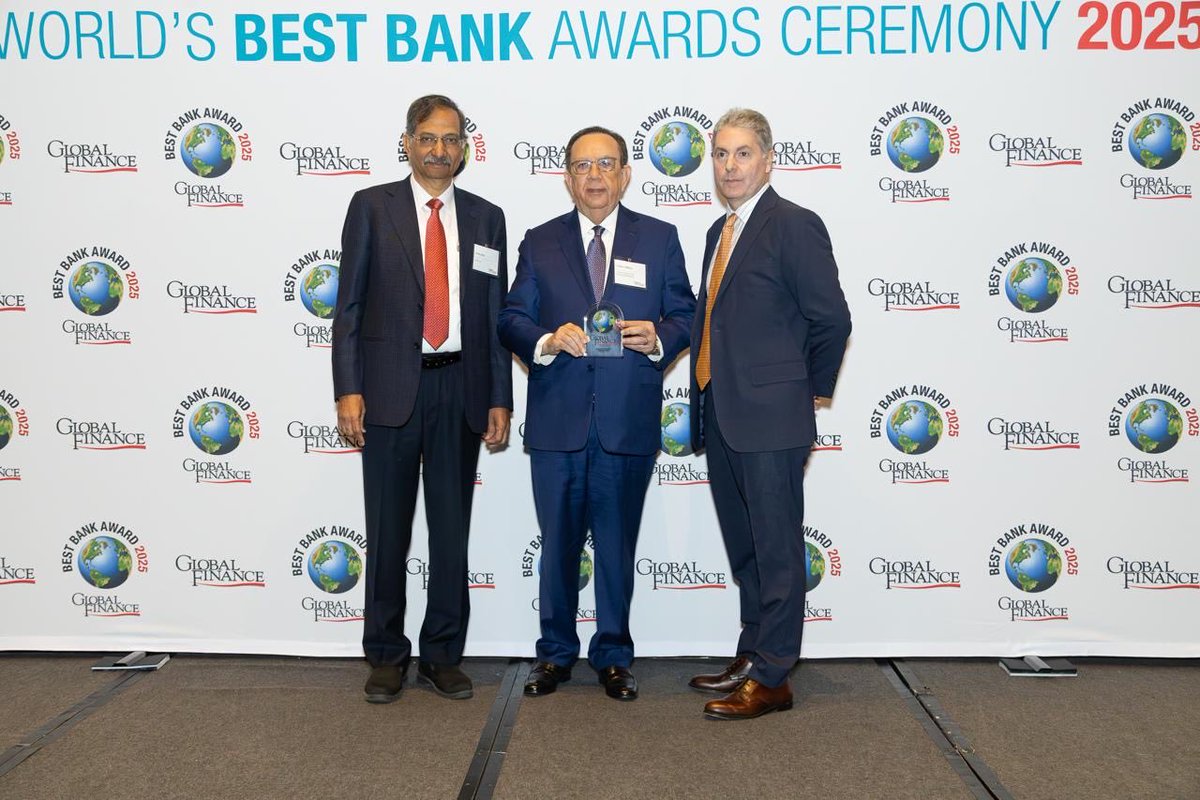 Valdez Albizu obtiene por tercera vez el reconocimiento entre los mejores
gobernadores de bancos centrales del mundo