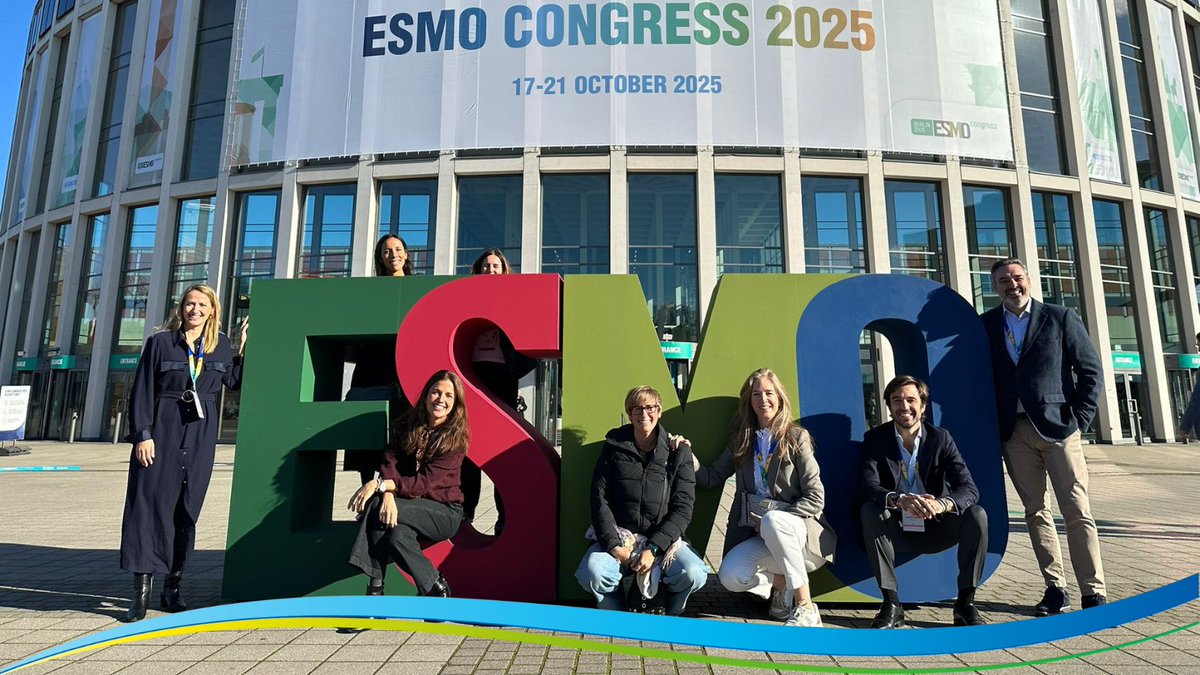 DaiichiSankyoES's tweet photo. 📅 Hoy finaliza #ESMO25, de @myESMO- European Society for Medical Oncology, en 📍 Berlín, Alemania

La gran cita europea de la investigación y los avances en oncología ha vuelto a ser el centro de la innovación y compromiso continuo con la comunidad oncológica.

En Daiichi Sankyo hemos vuelto a:

🧬 Compartir nuestros avances en cáncer de mama, cáncer de pulmón, cáncer de ovario y tumor agnóstico.
🤝 Conectar con investigadores y oncólogos de todo el mundo para seguir marcando la diferencia en la vida de los pacientes
🌟 Excelentemente bien representados por nuestros compañeros @AnaZubeldia, Maria Perelló, Javier Velasco Hernández-Claveríe, Pablo Cires Rodríguez, Carmen González Ortega; Maite Cojo Ayestarán,  Leticia Martínez-Morentin y Rocío Fonseca Vallejo.

#Oncología #PasiónPorLaInnovación