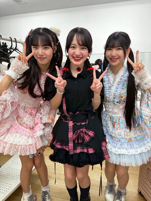 Twitterのコスプレ画像32